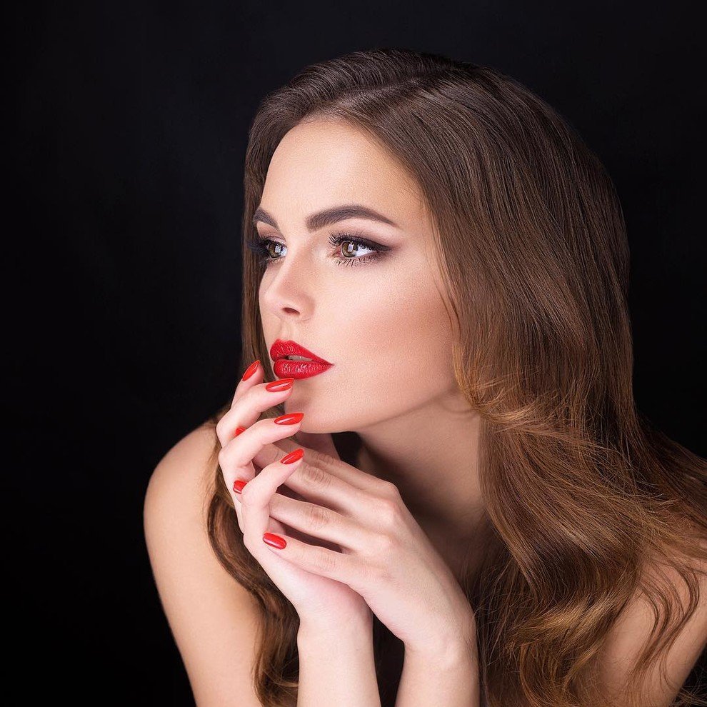 Oktyabrina maximova Oktyabrina Maksimova