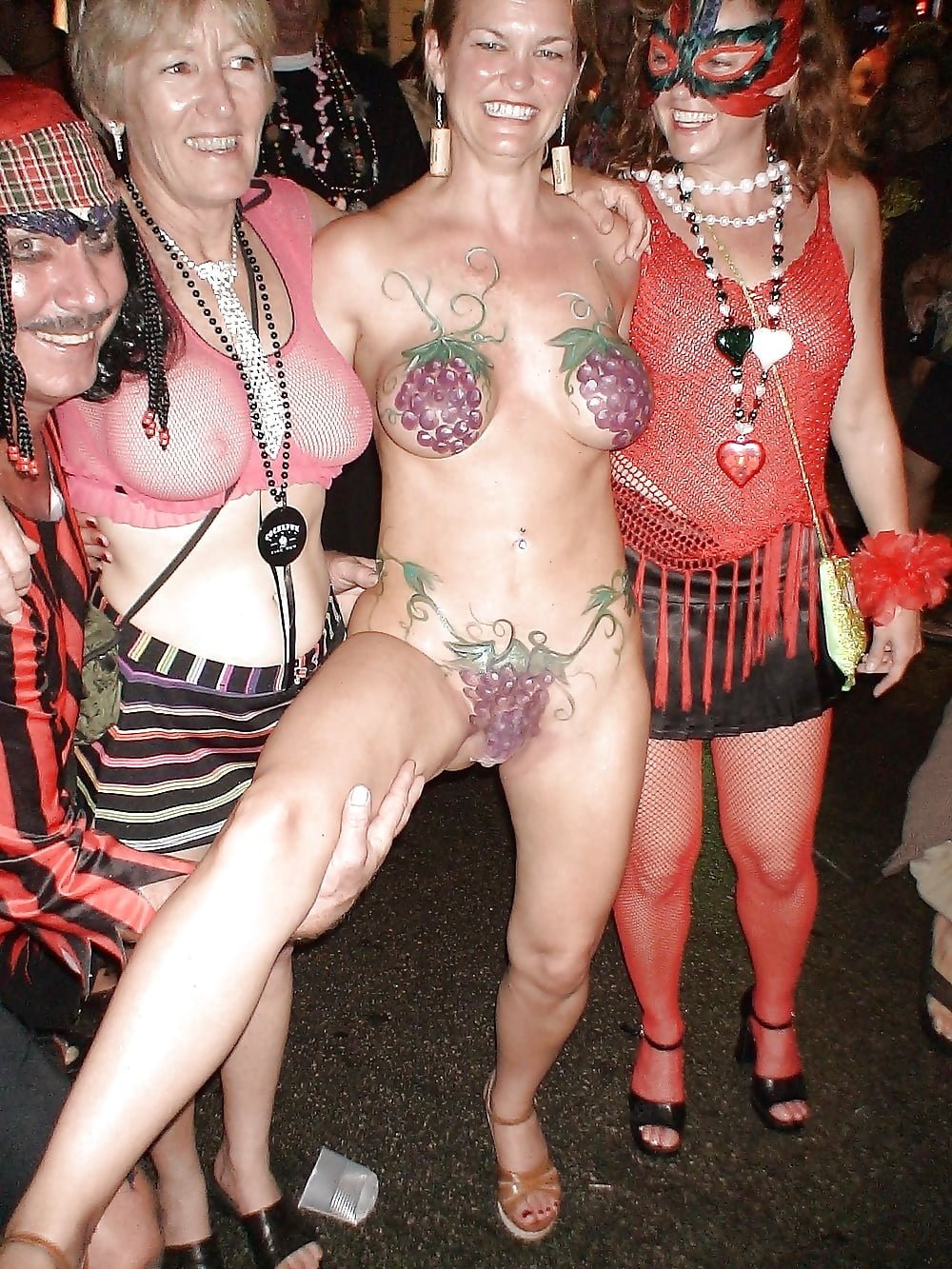 Naked women at the Fantasy Fest festival
