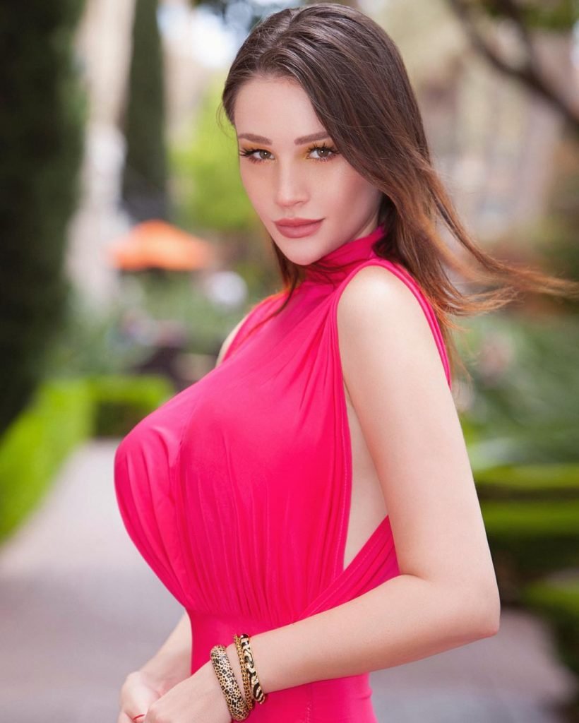 Alina Lewis HD