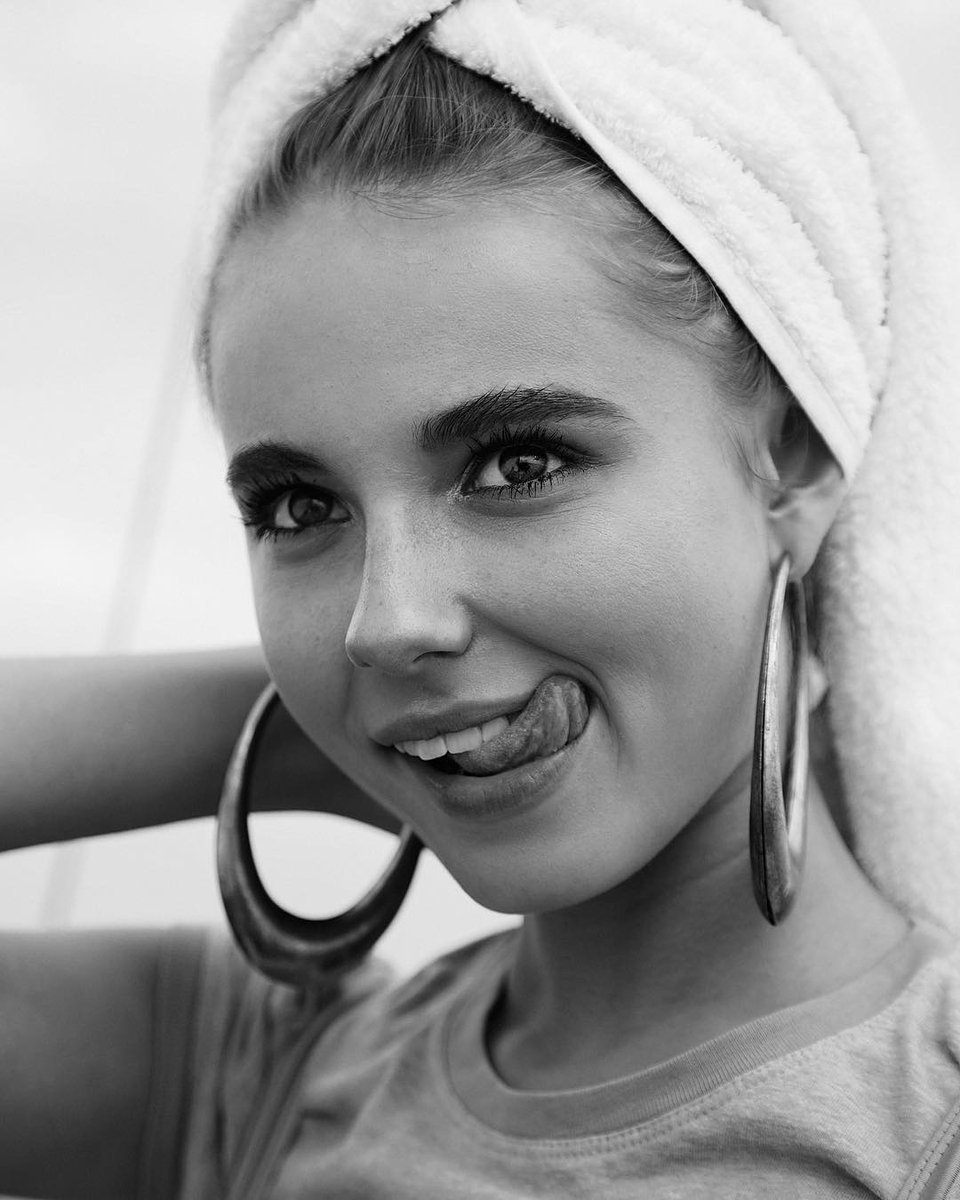 Elizabethvasilenko Instagram