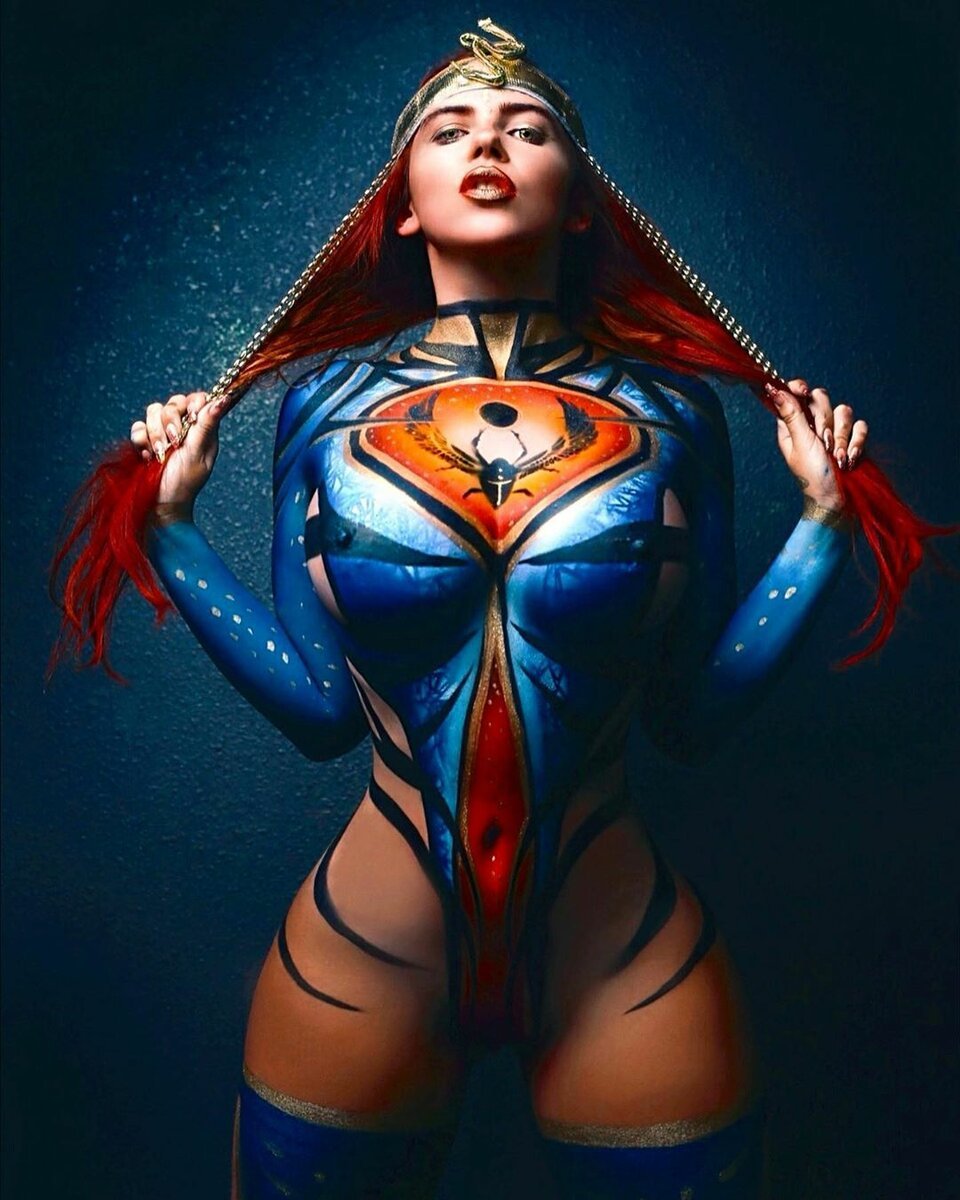 Bodiart on the female body