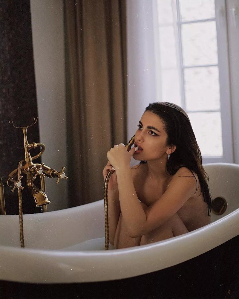Dina Saeva drain