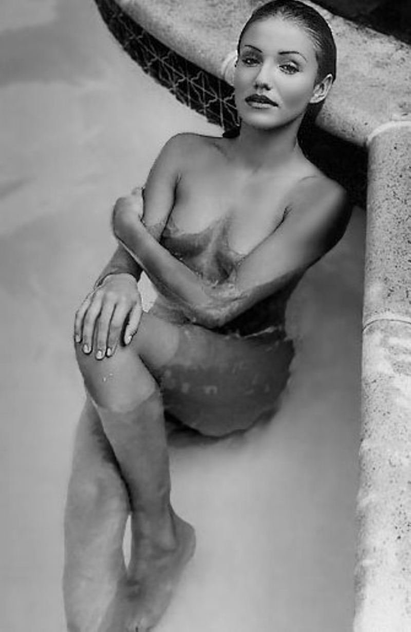 Cameron Diaz is erotic