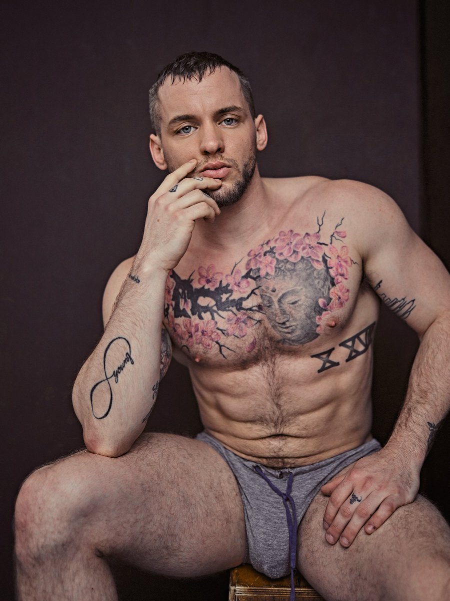 Collon Gray
