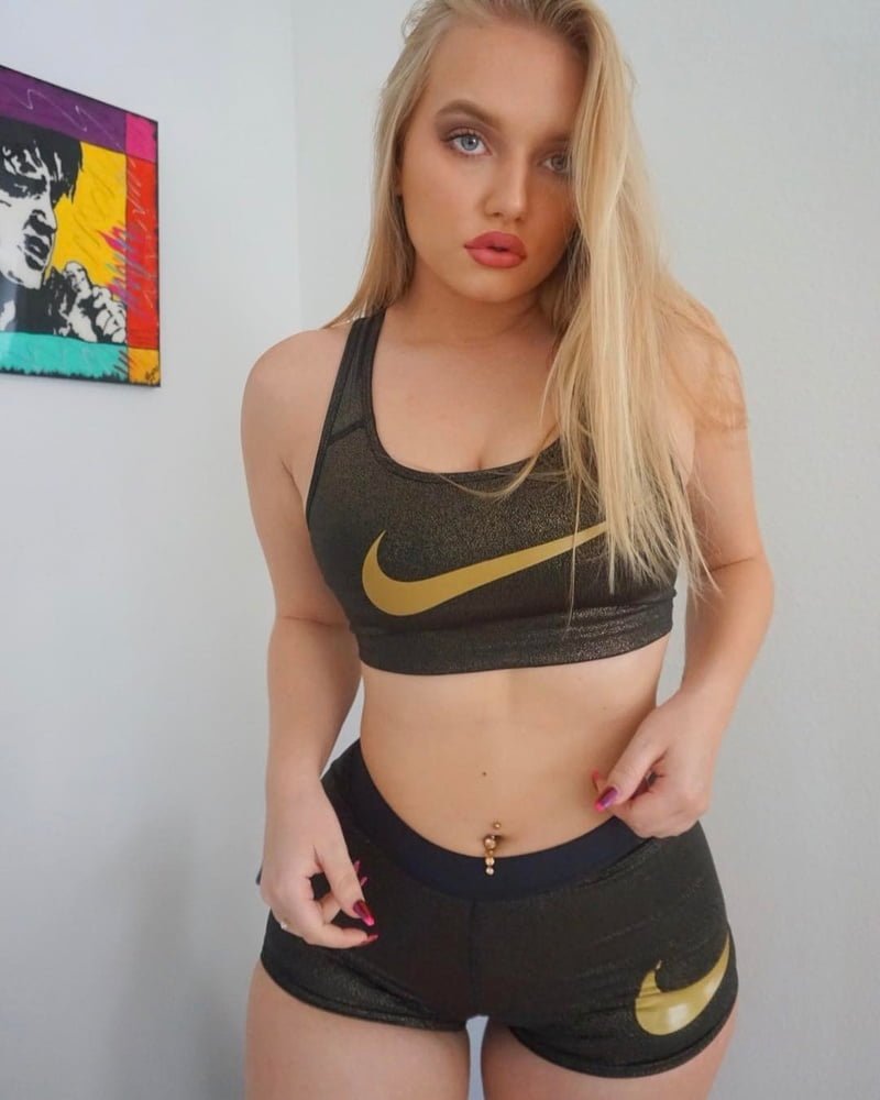 Angelica Good Girl
