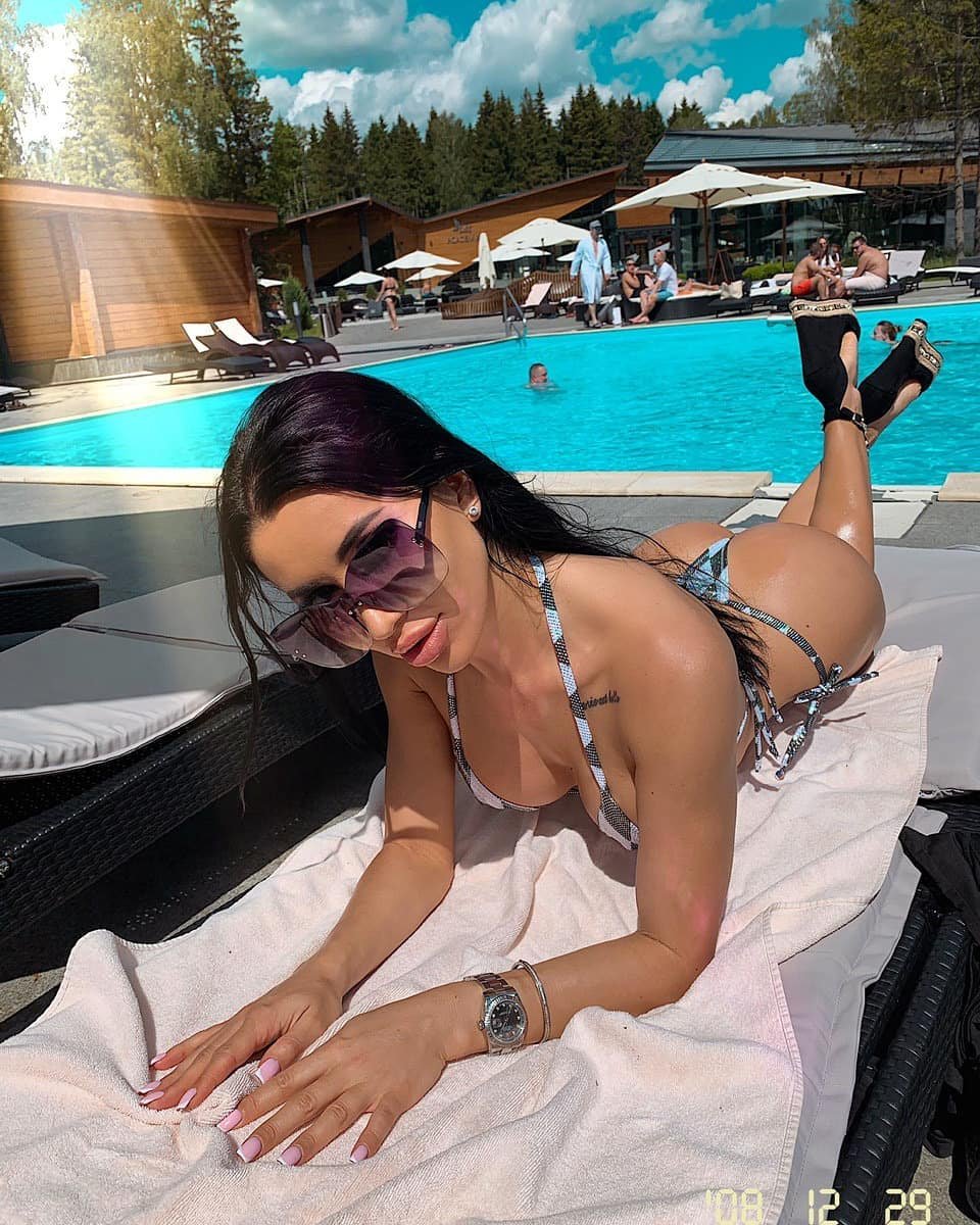 Kaitlin Laborzhillo +18