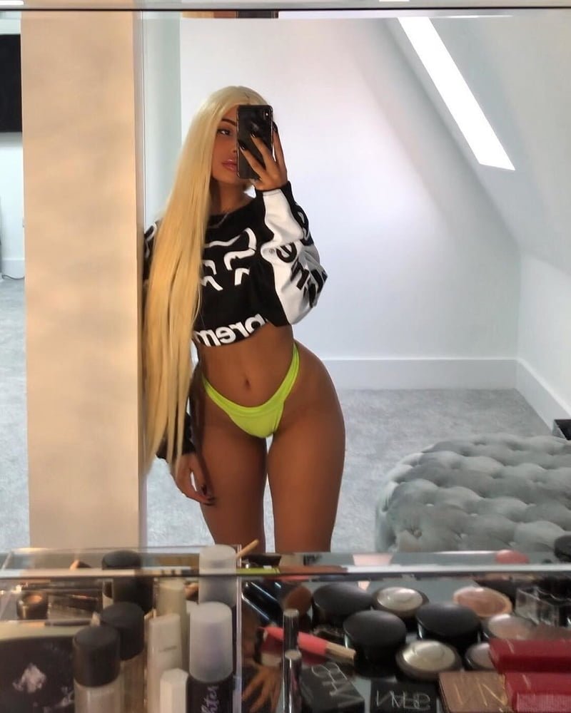 Gina Savaj Gina Savage