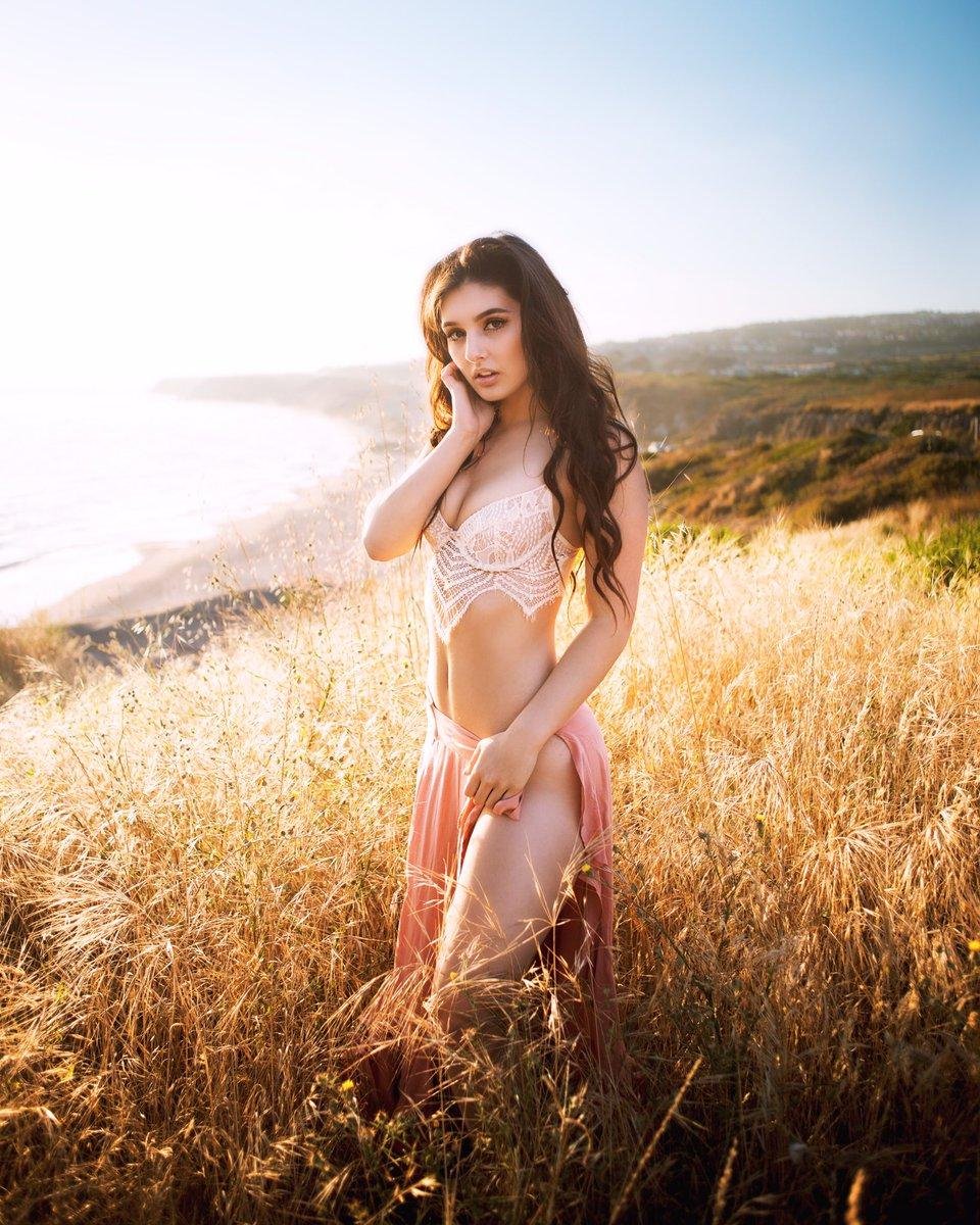 Natalie Reynolds Leaked Pics