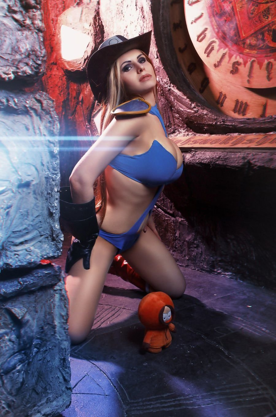 Cindy Aurum Cosplay +18