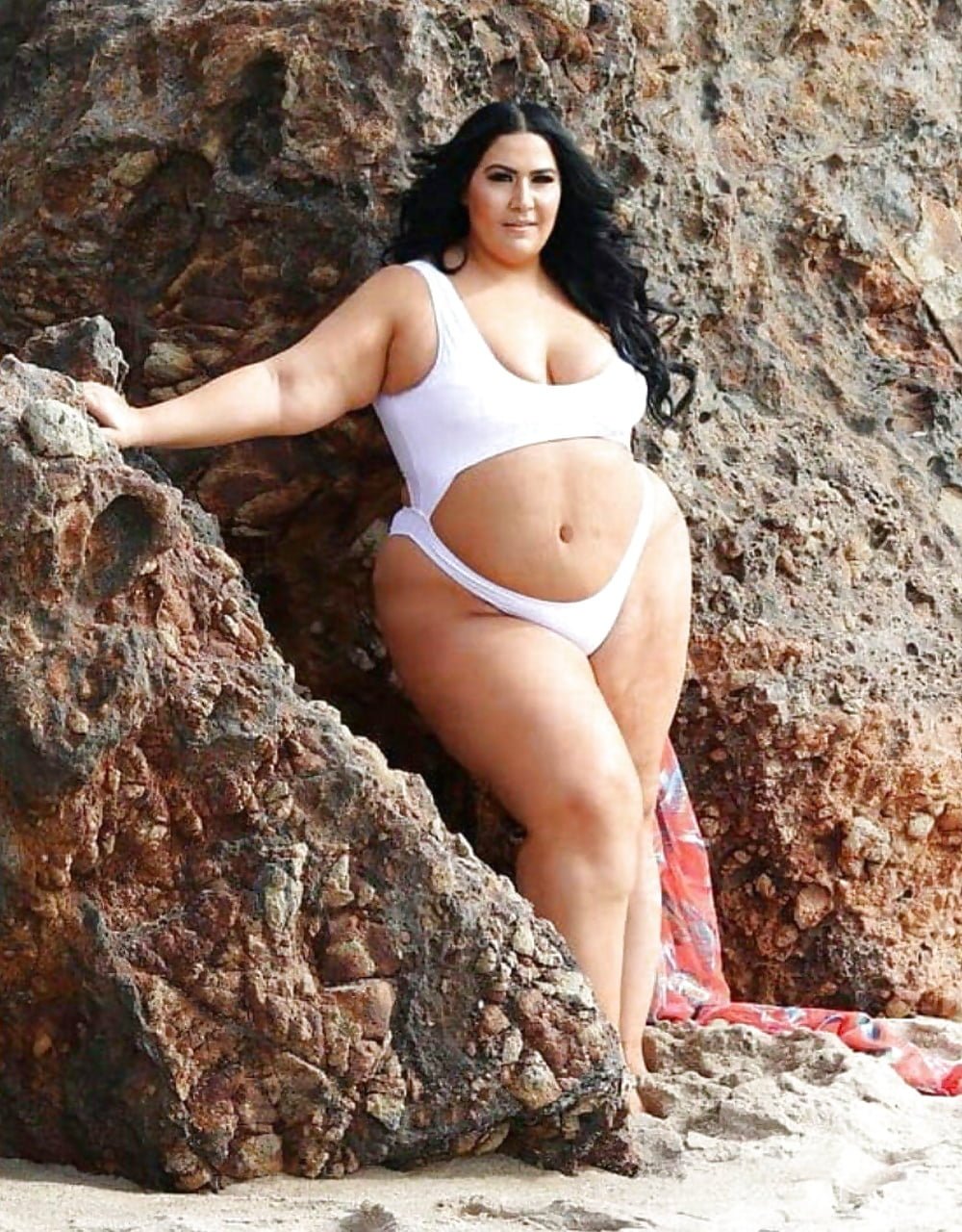 Bella Mkay