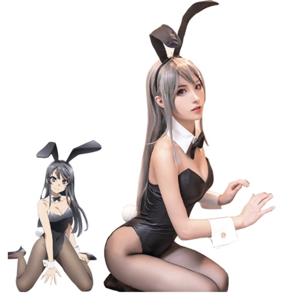Mai Sakurajima Bunny Cosplay