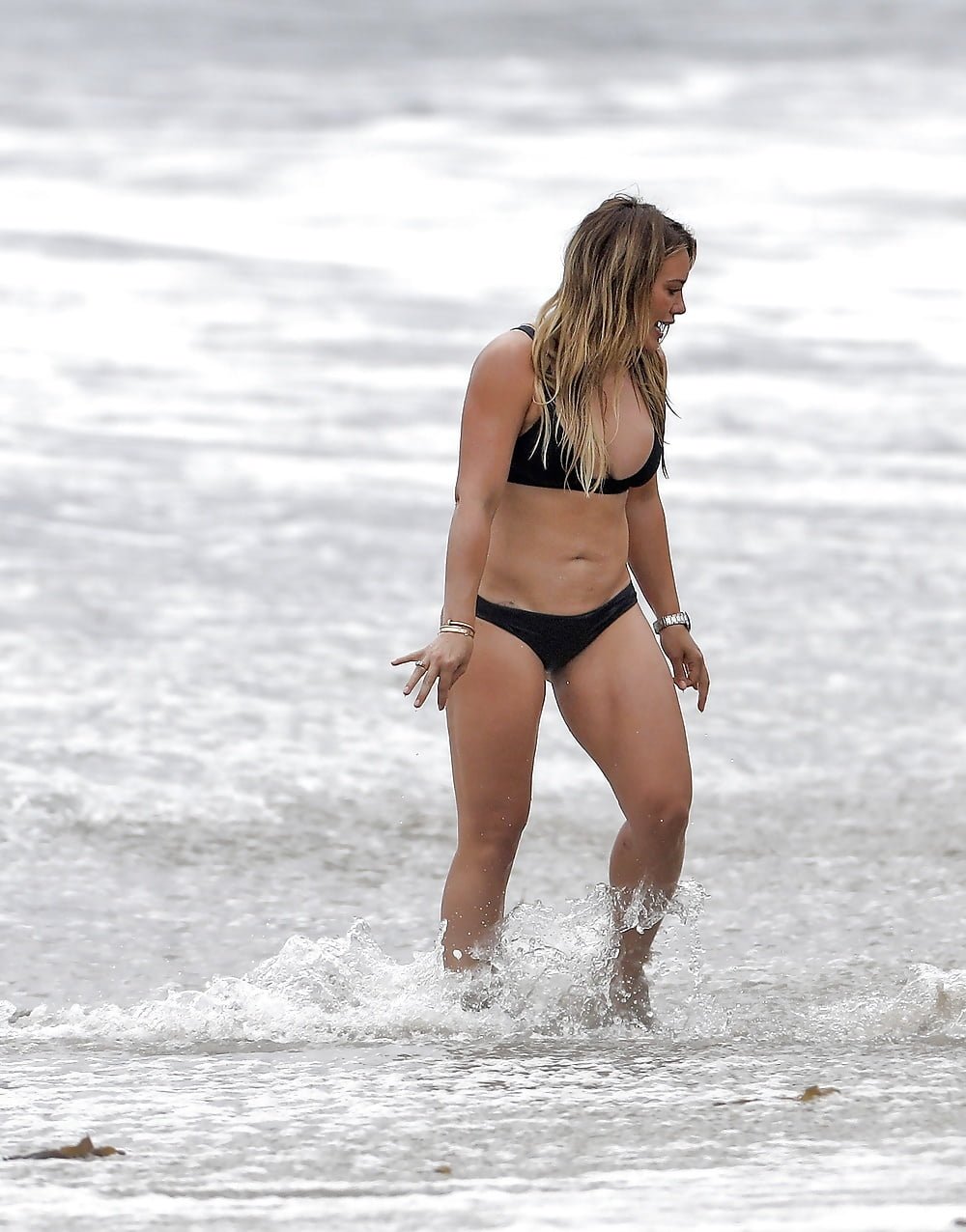 Hilary Duff Topless