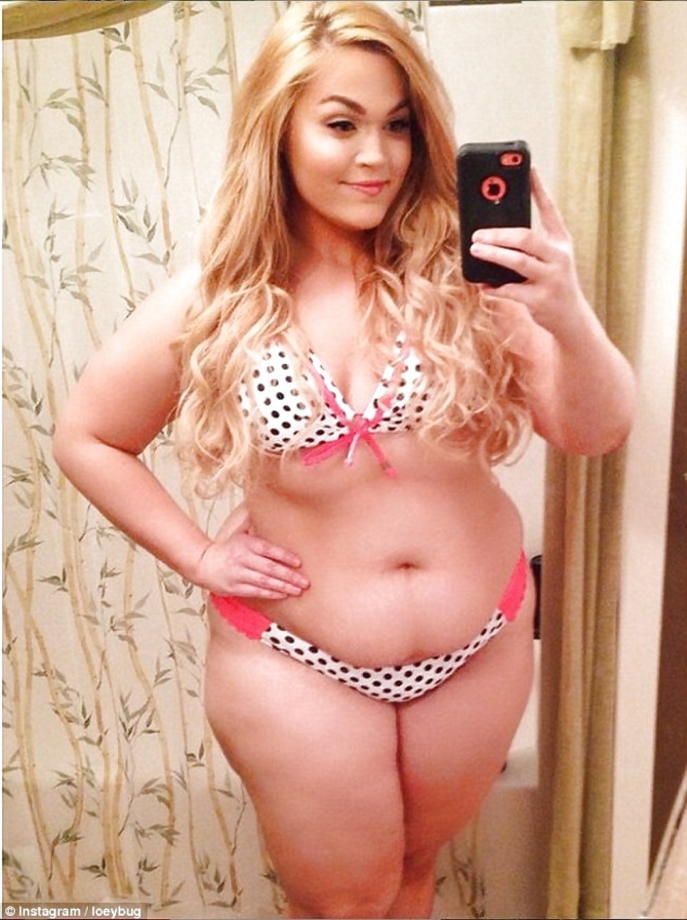 Fat women with a group