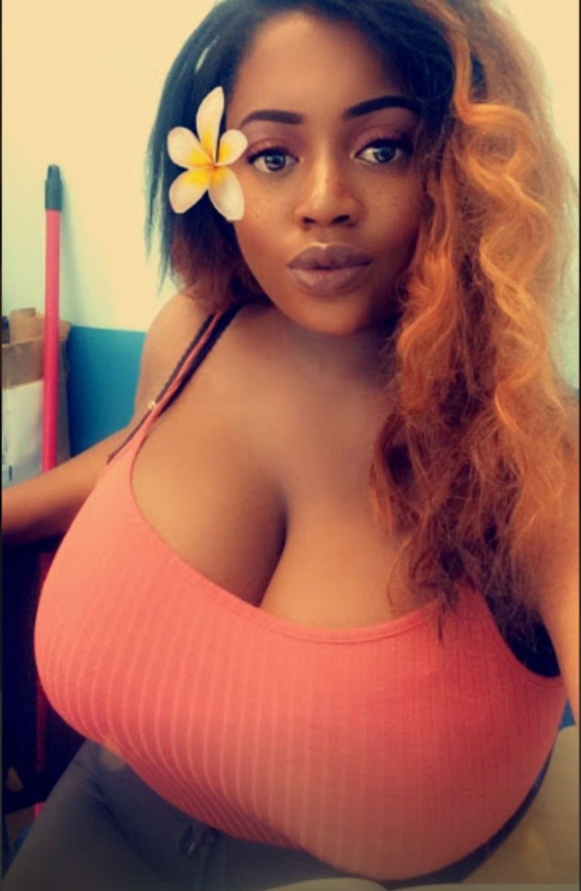 The largest boobs in the world are naked