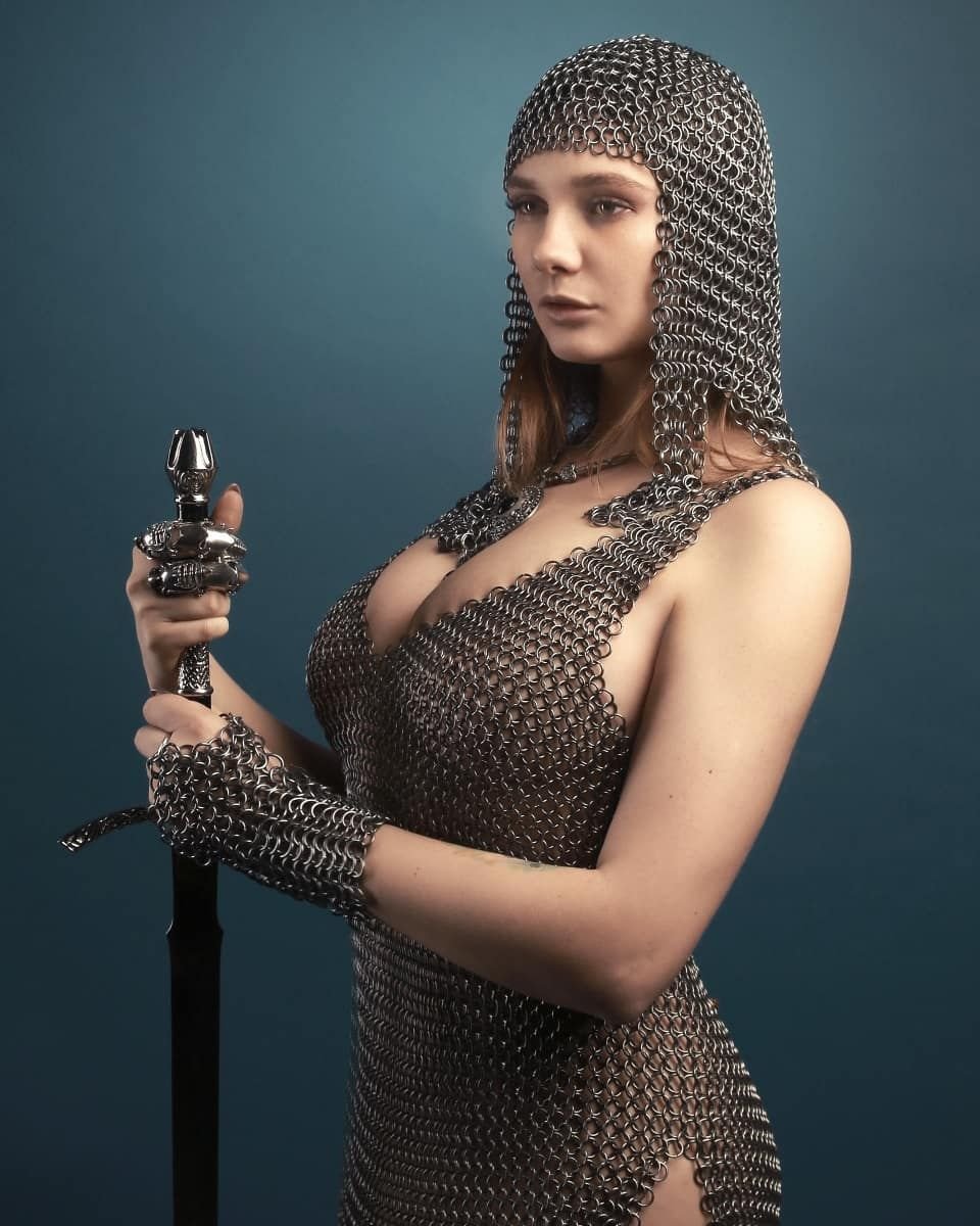 Natalia Tikhomirova model