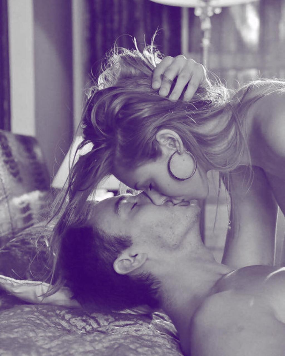 Delicate kiss