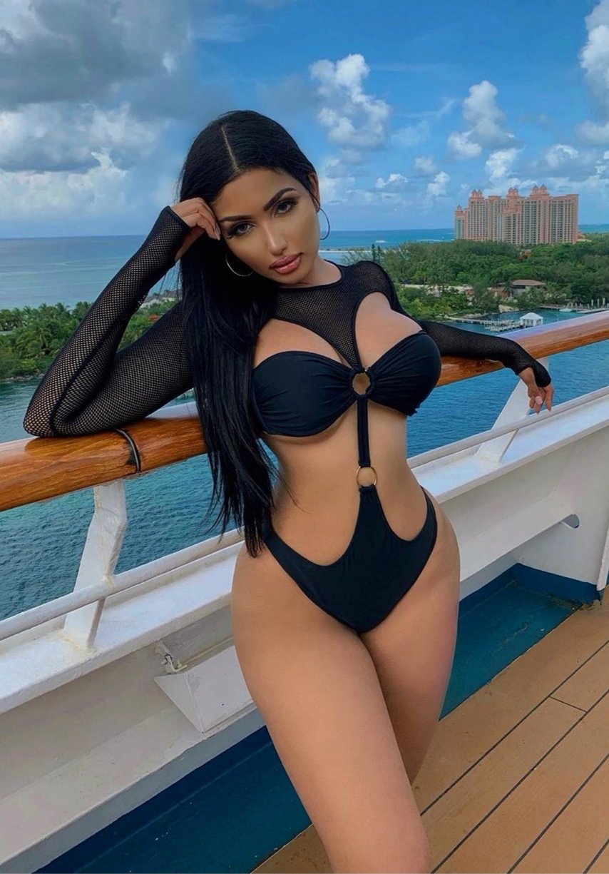 Gul Bahari Instagram