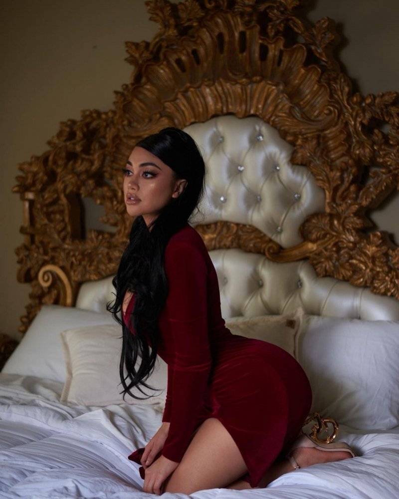 Jailyne ojeda jasmine