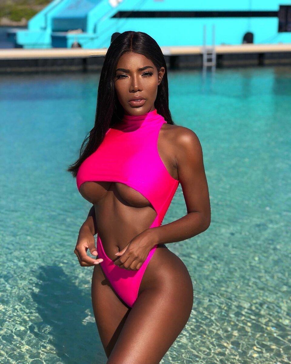 Monifa Jenson is hot
