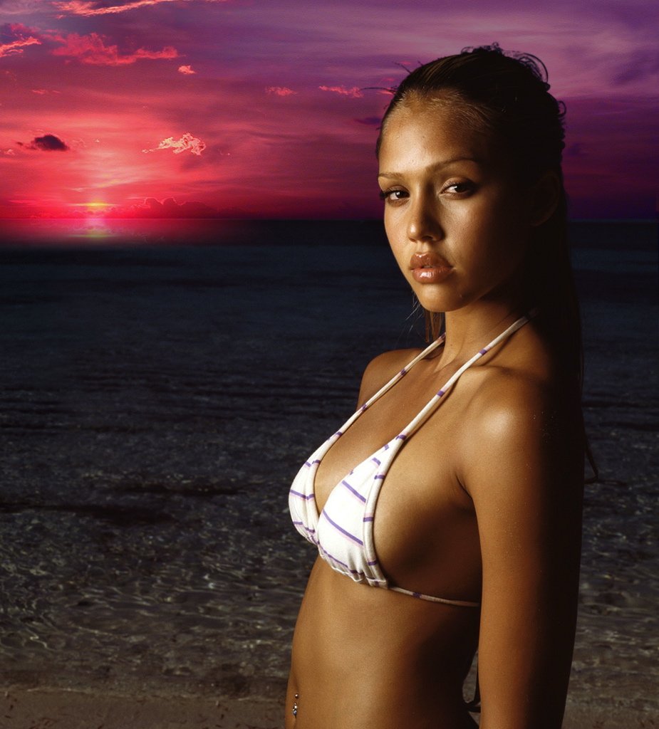 Jessica Alba Auto