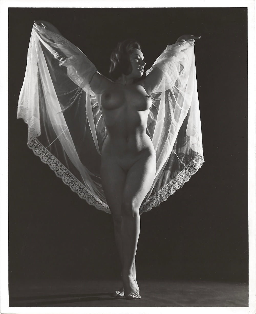 Deborah Salvaladgio Nude