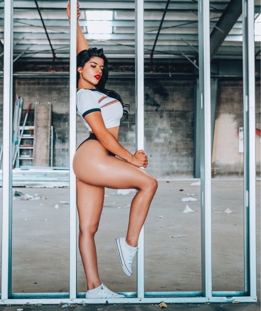 Juanita Vargas boobs