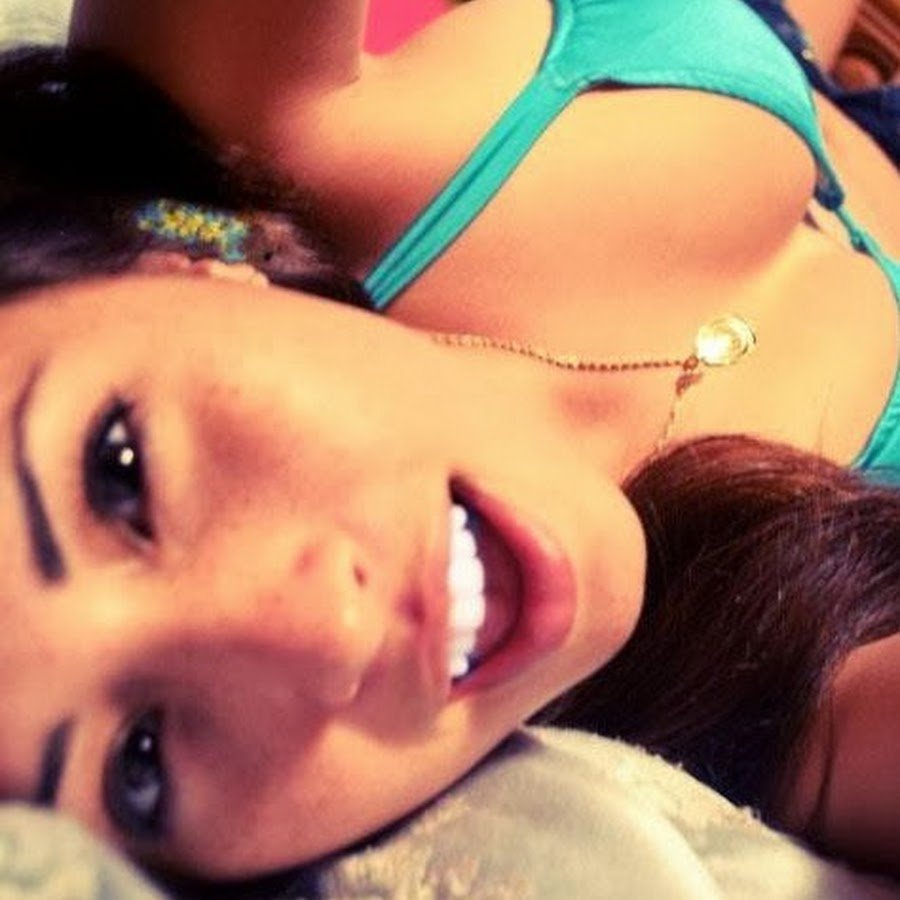 Angie Varon Selfie
