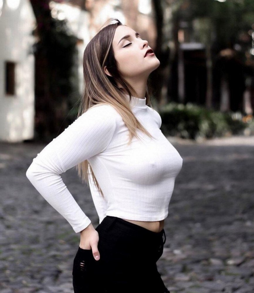 Keeley Hazell