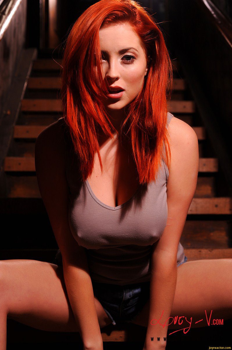 Sabrina Lynn Hot