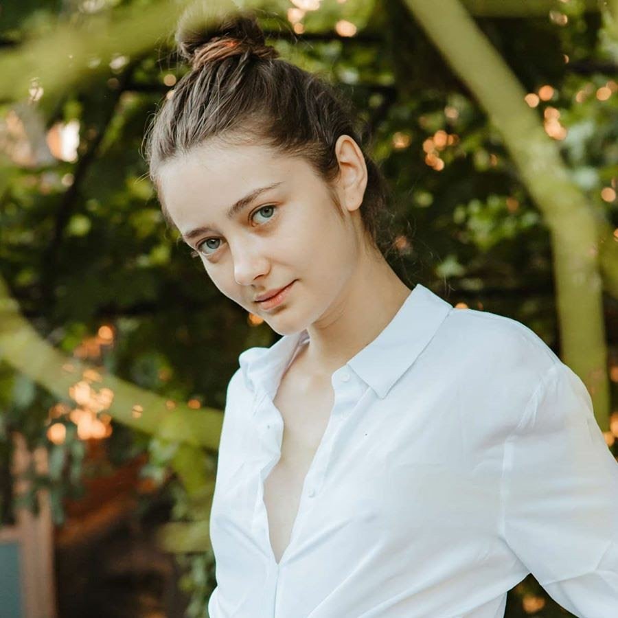 Anna Vlasova George