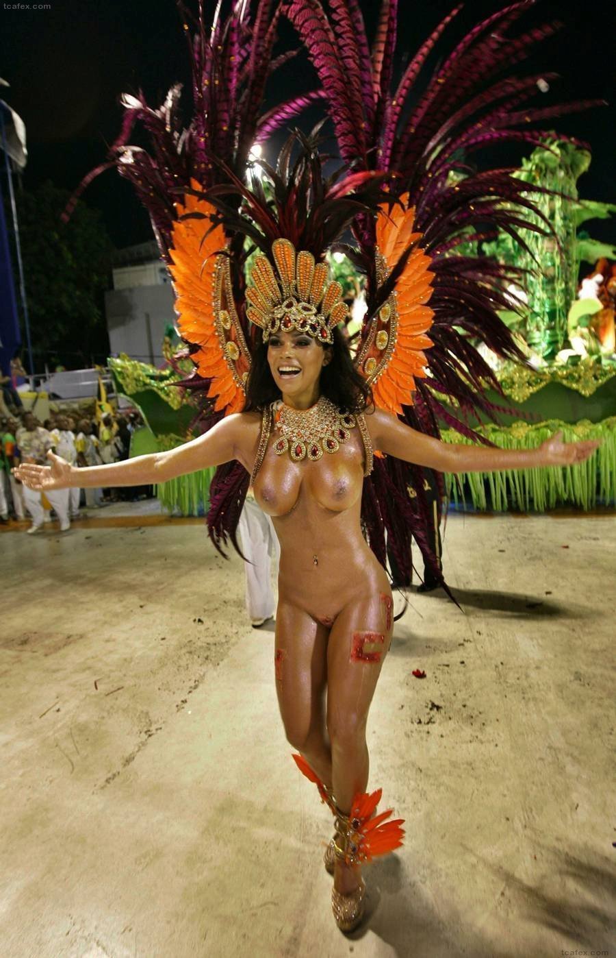 Nu Carnival Nudity