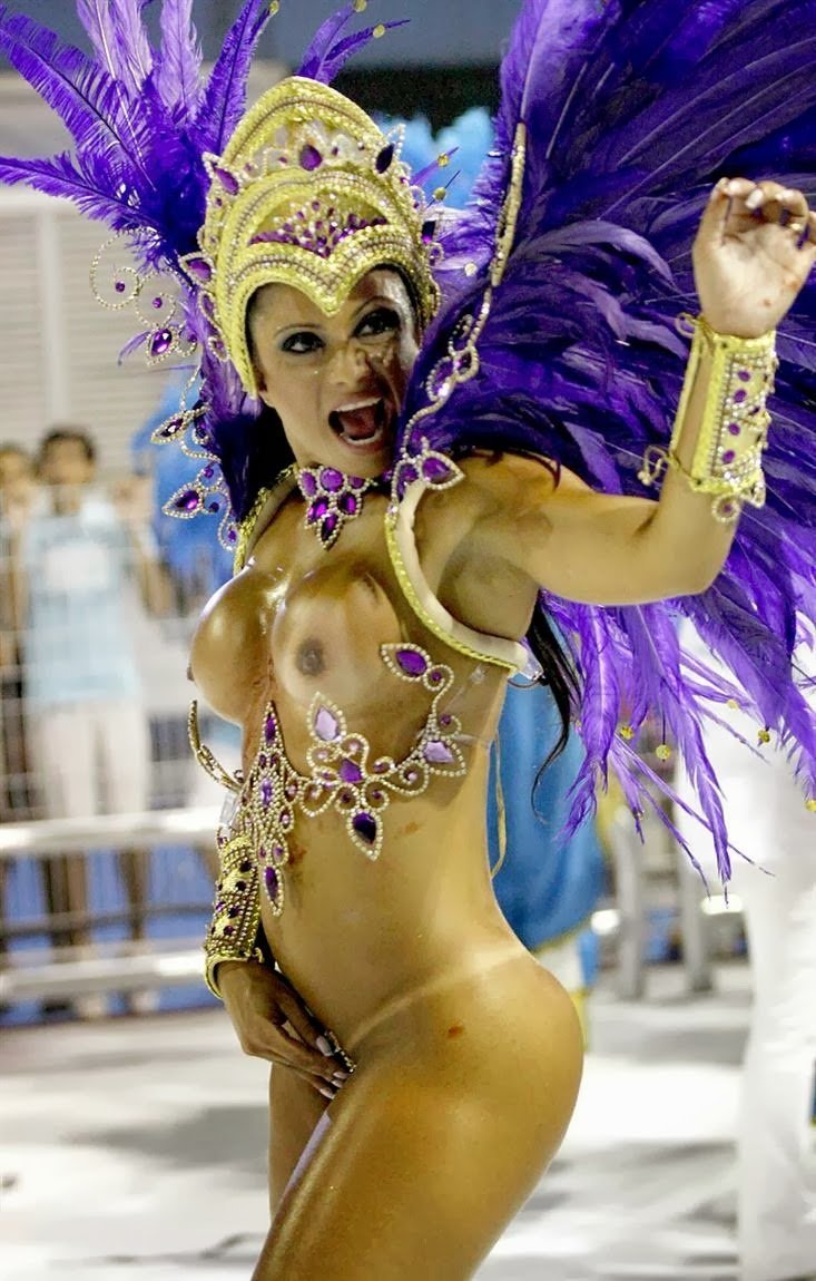 Andrea Martins Brazili Carnival