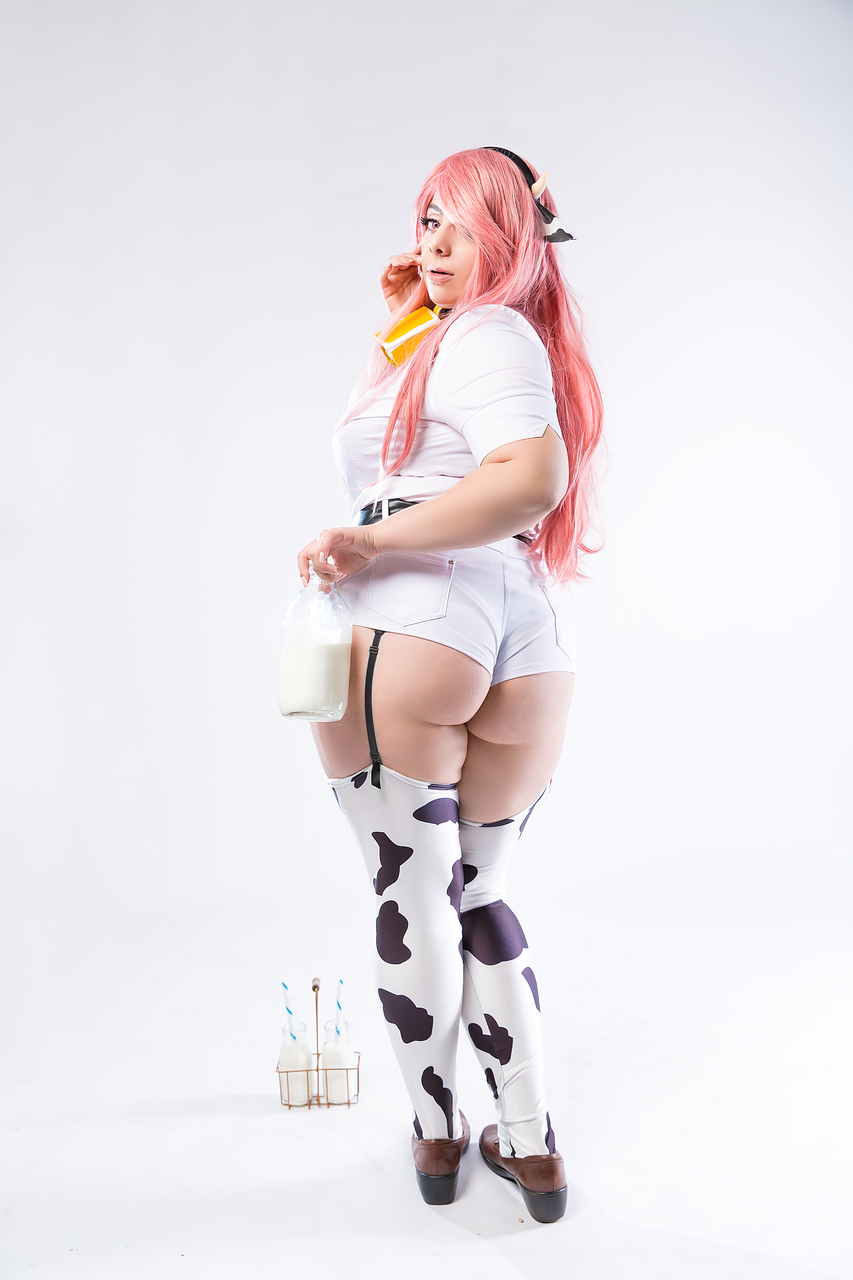 Cosplayer Momokun