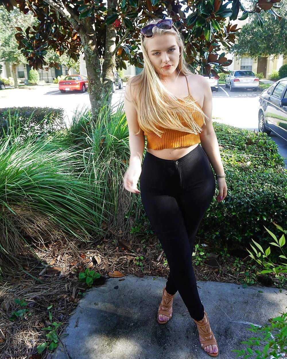 Baddangelofig  subscribe 