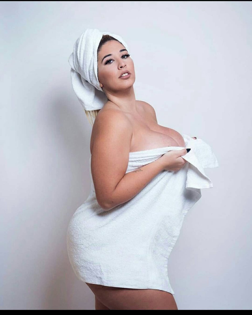 Yolie Monroe