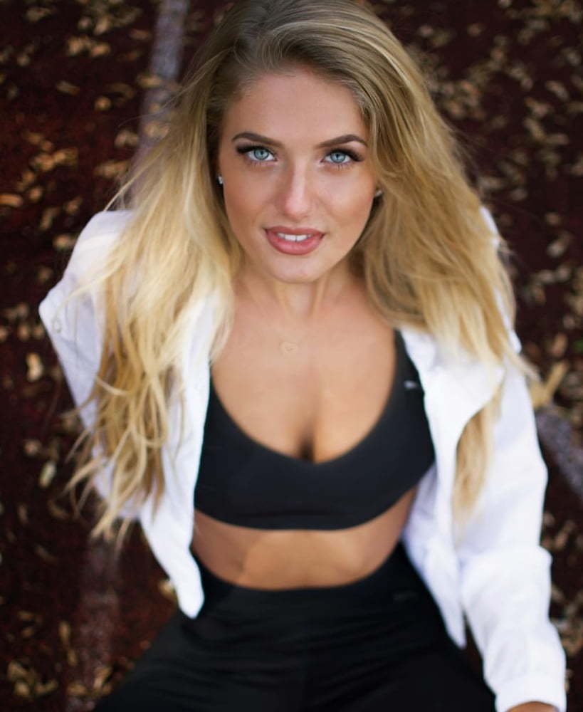 Alice Schmidt Hot