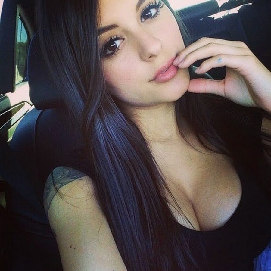 Selfie girls Real