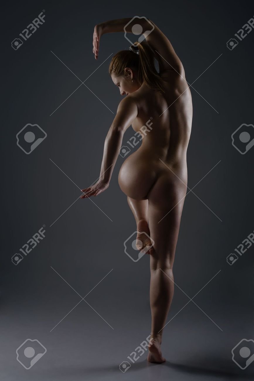 Sports women nude art