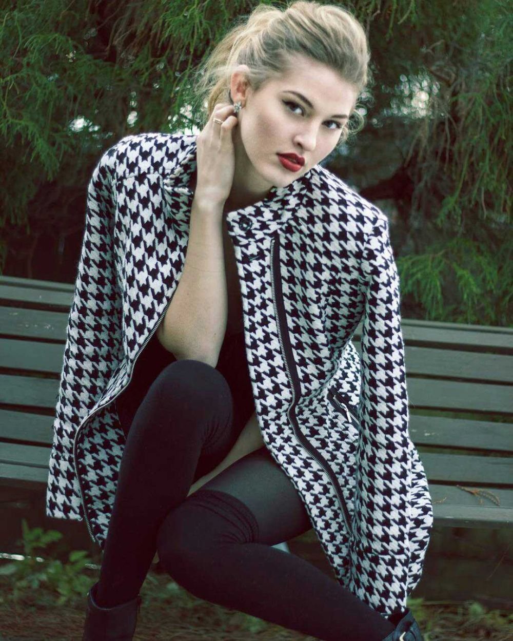 Sarah Gray actress