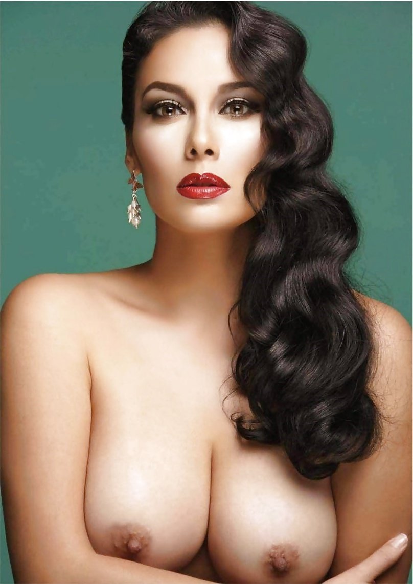 Beautiful naked Mexicans
