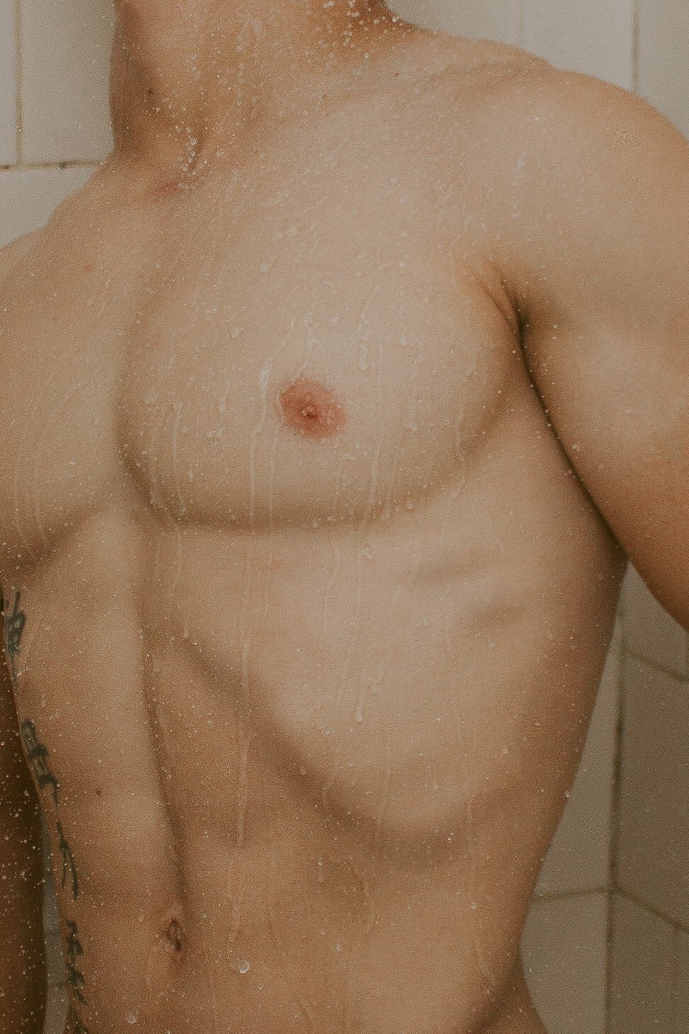 Aesthetics of nature nude
