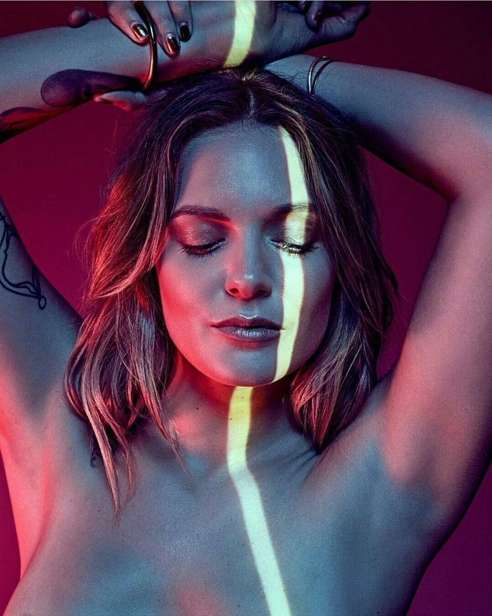TOVE LO TIT