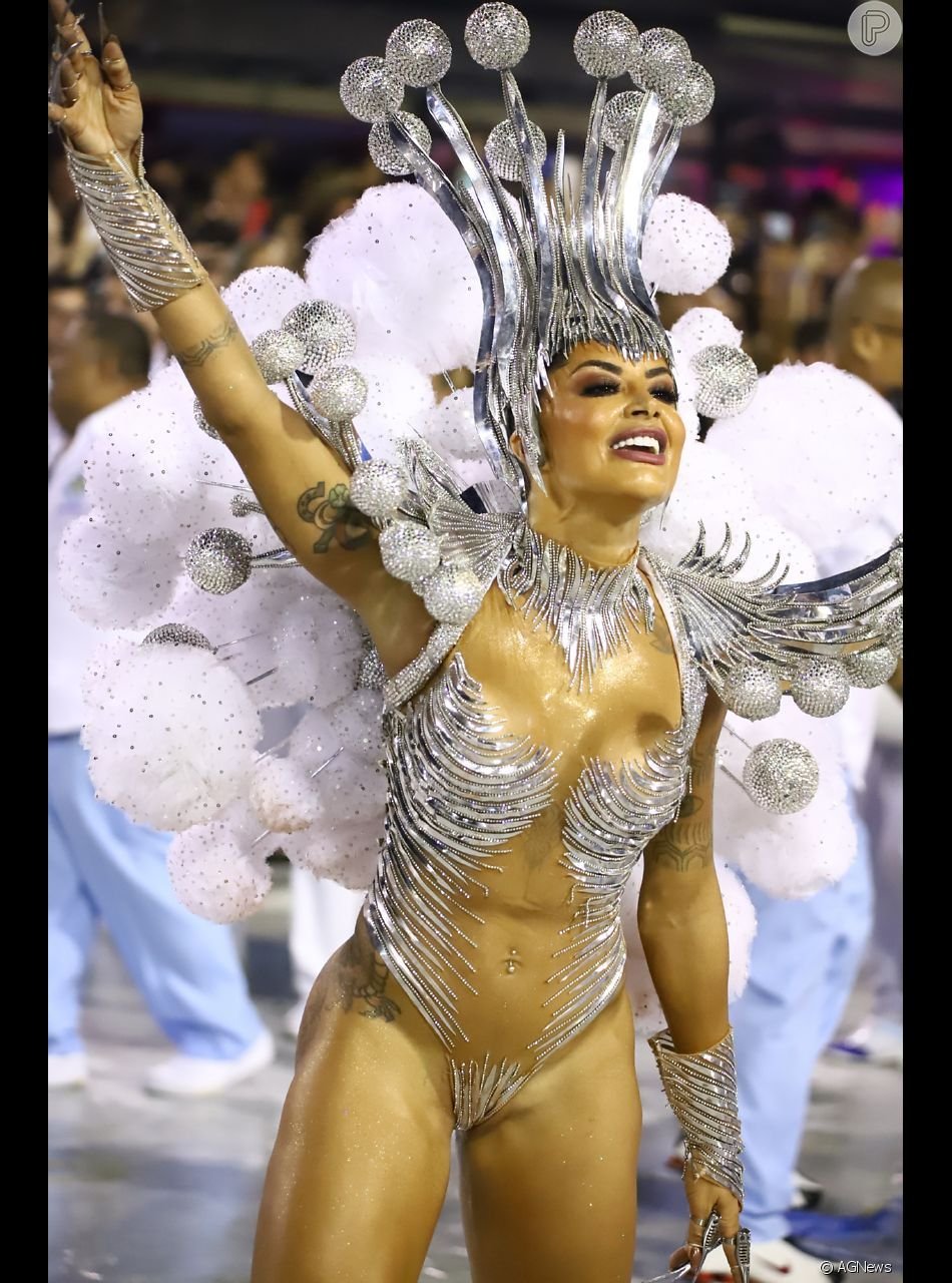 Pamela Gomez carnival