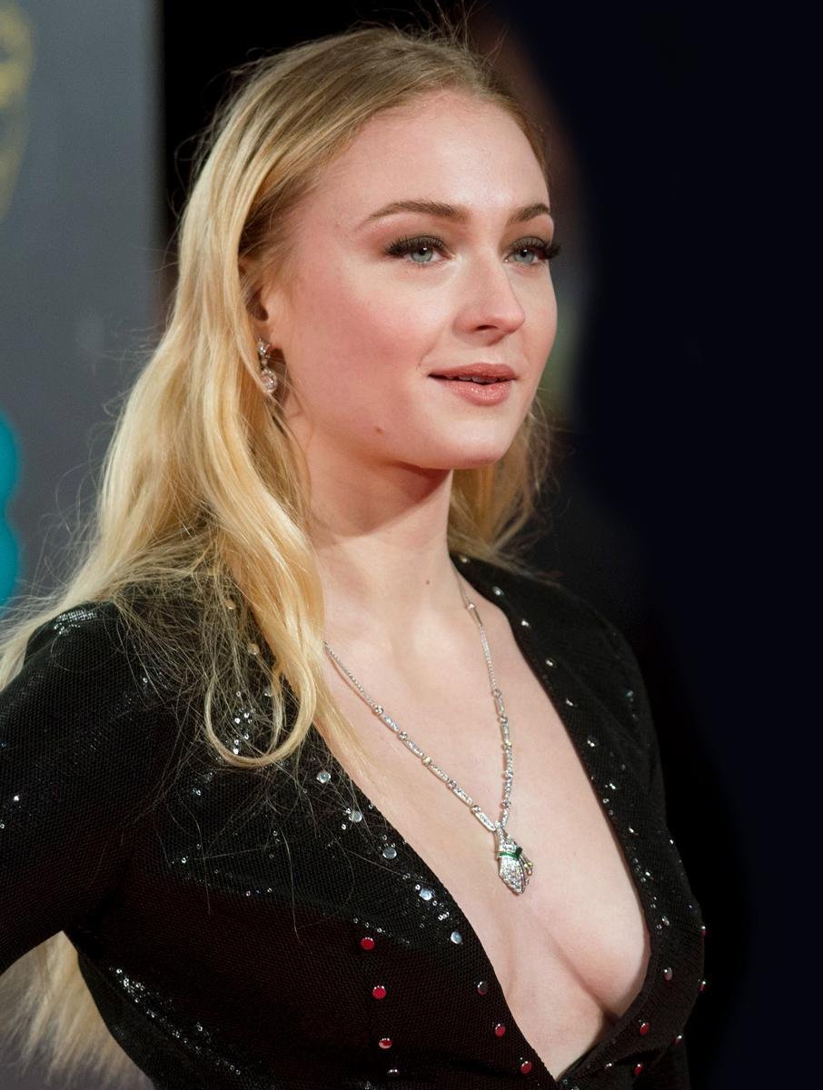 Sophie Turner Goat Yoga