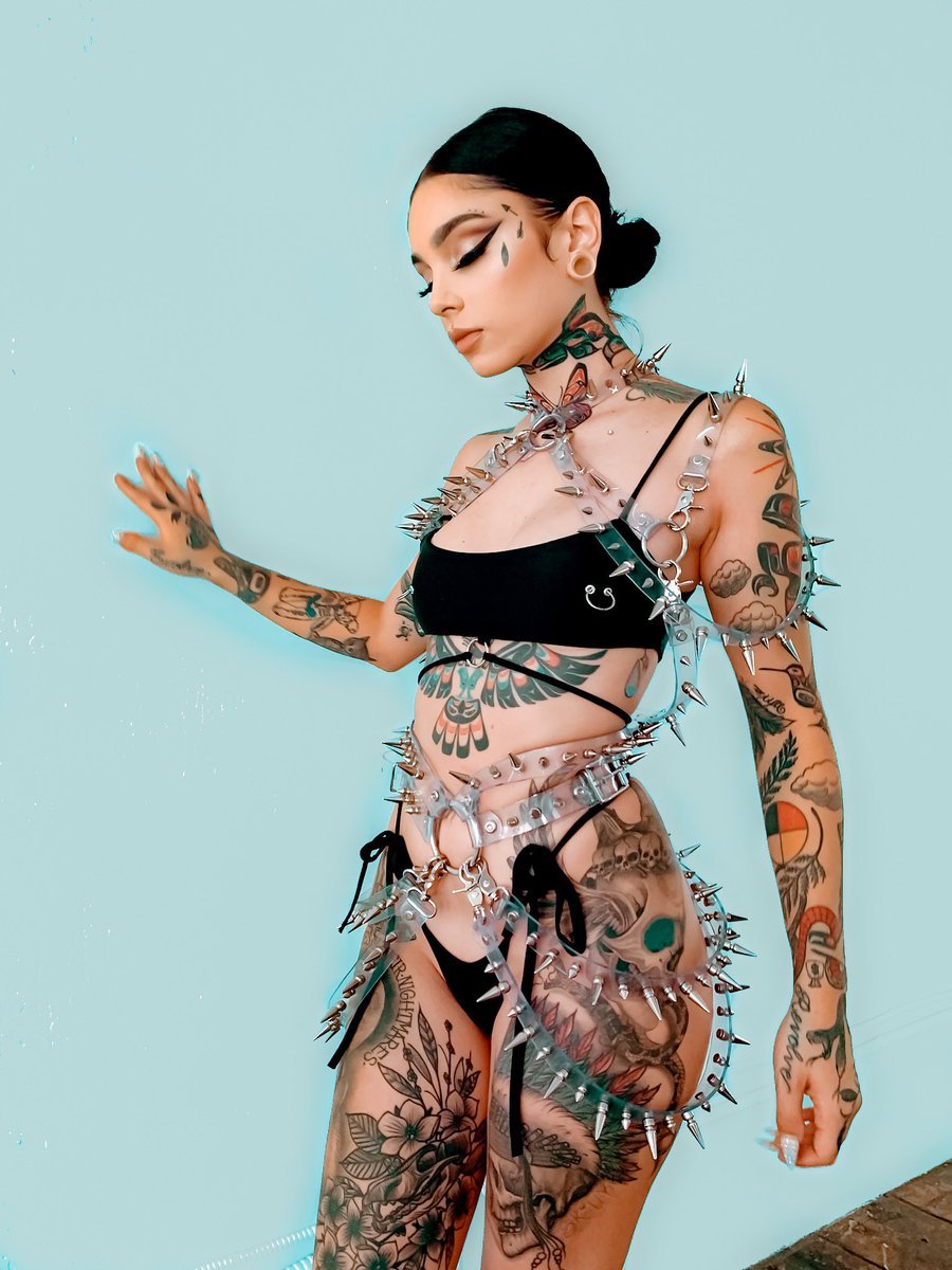 RIA HIL Naked photo shoot