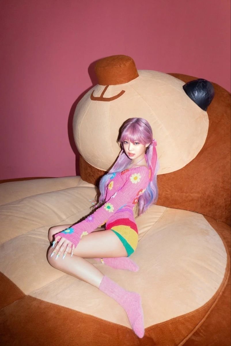 Fox Black Pink legs 2020