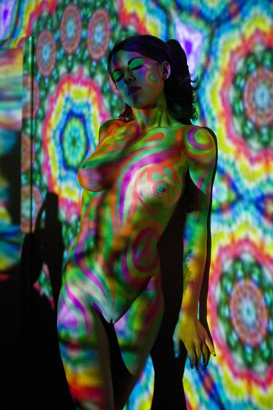 Tits in the paint of a foodball cap