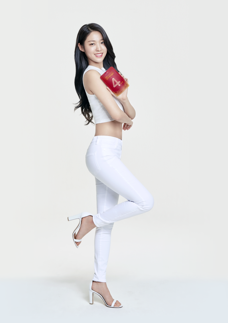 Solhen from AOA in a swimsuit