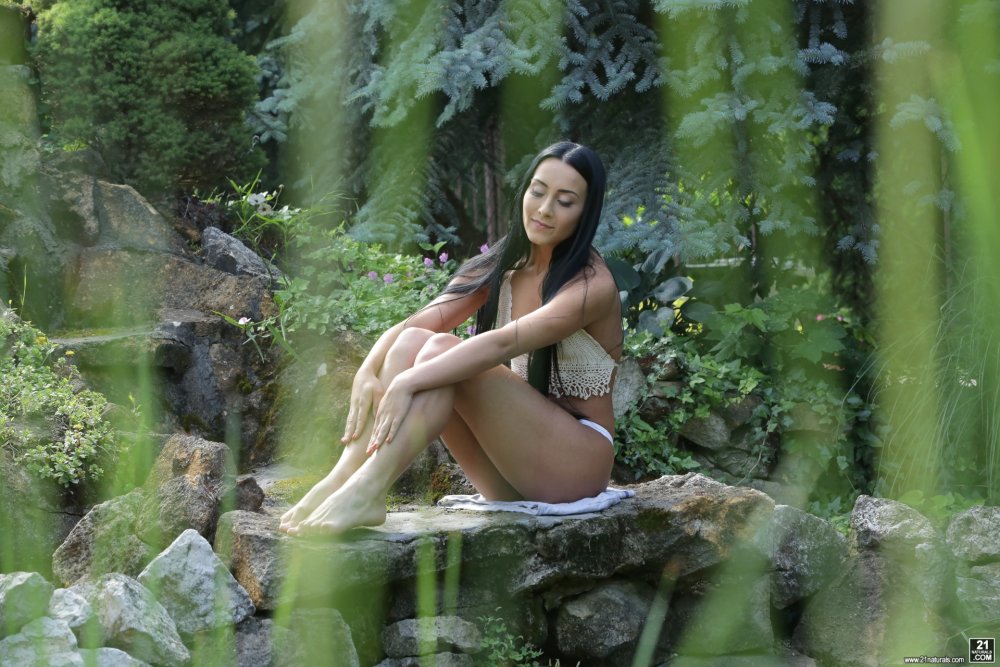 Christina Robinson Hot