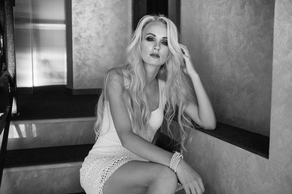 Alexa Breit Model drain